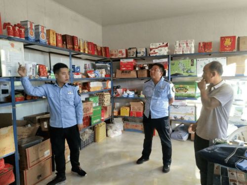 榜羅鎮(zhèn)市場(chǎng)監(jiān)管所開展2020年秋季學(xué)校食堂及周邊食品安全風(fēng)險(xiǎn)隱患排查工作